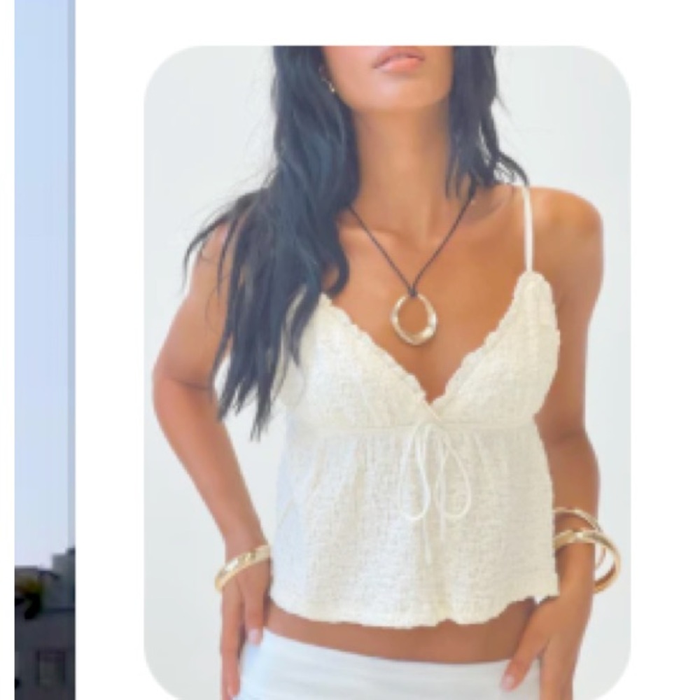 Kellan Top Cream Princess Polly